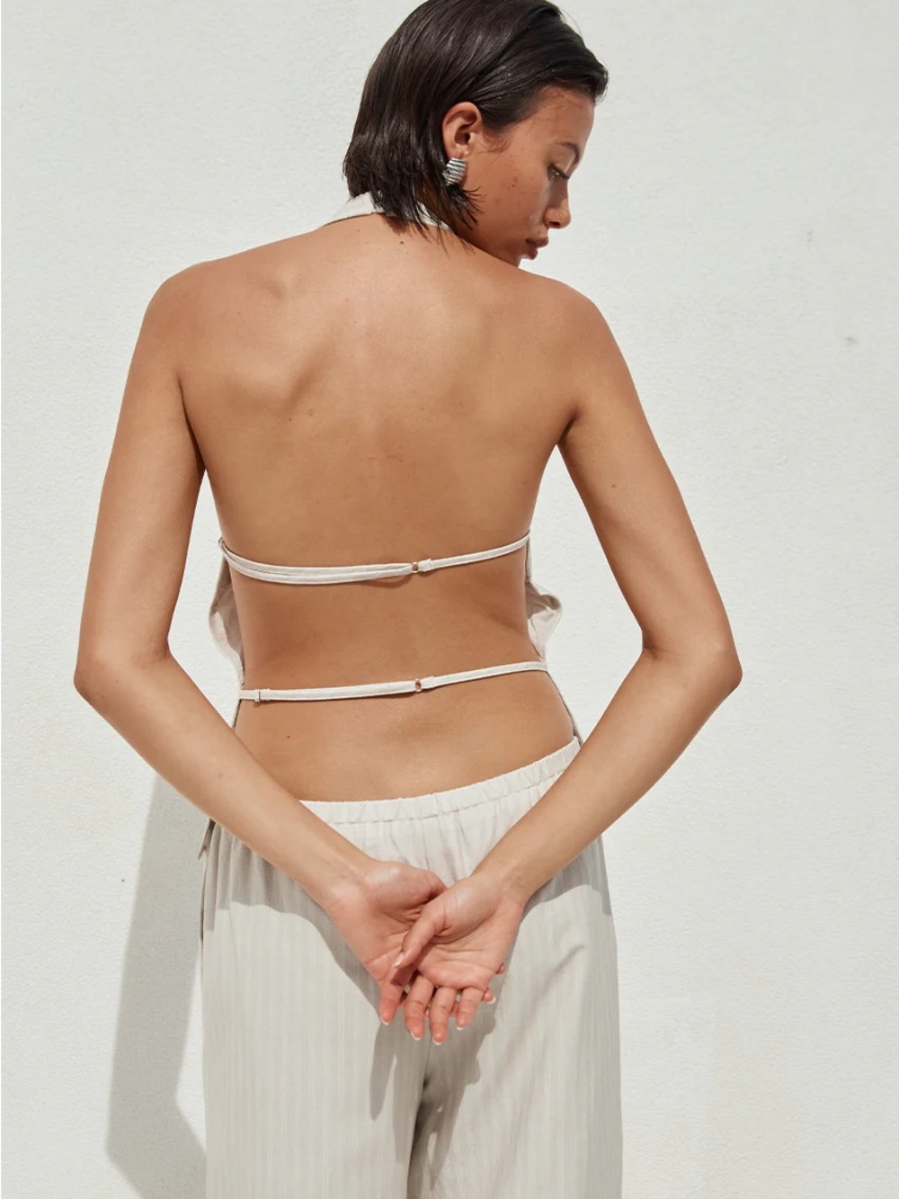 HEATHER OPEN BACK TOP - STONE PINSTRIPE